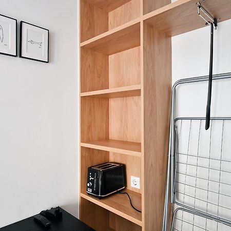 Lovely Studio Apartment In The Heart Of Riga Exteriör bild
